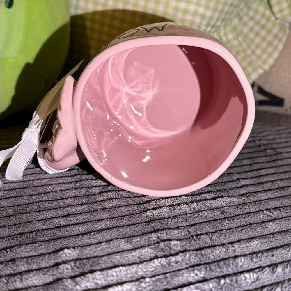 Rae Dunn Pink MOM EST. 2026 Ceramic Mug with Rose Handle - Picture 4 of 7